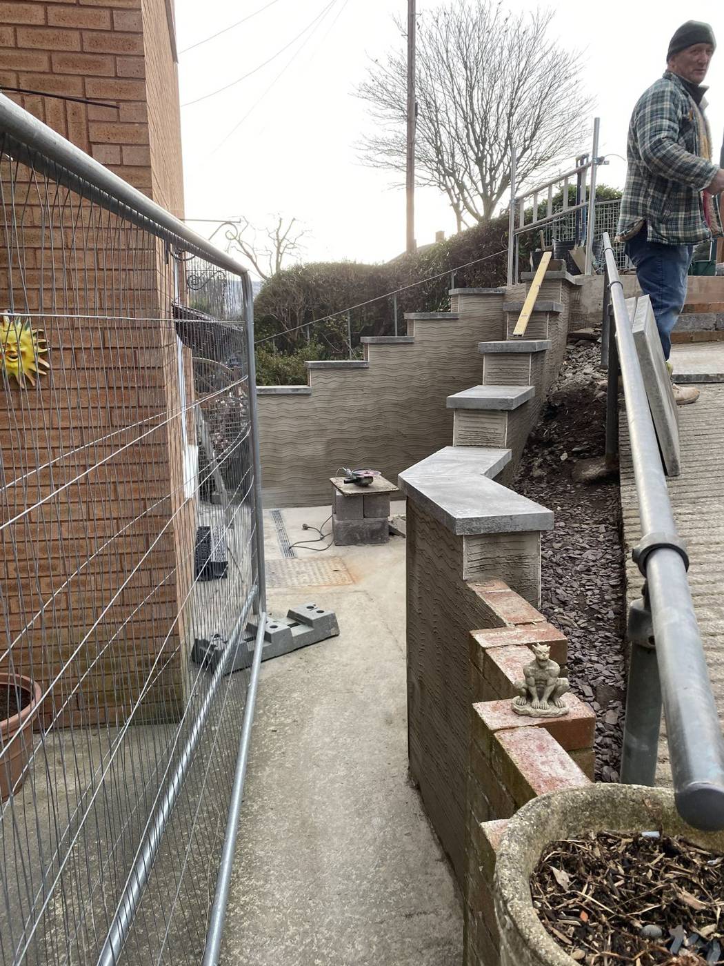 New access walls and railings for an external lift in Penparcau